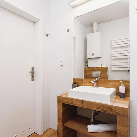 Appartamento Kazimierz District - Orzeszkowej 6 Street Cracovia Esterno foto
